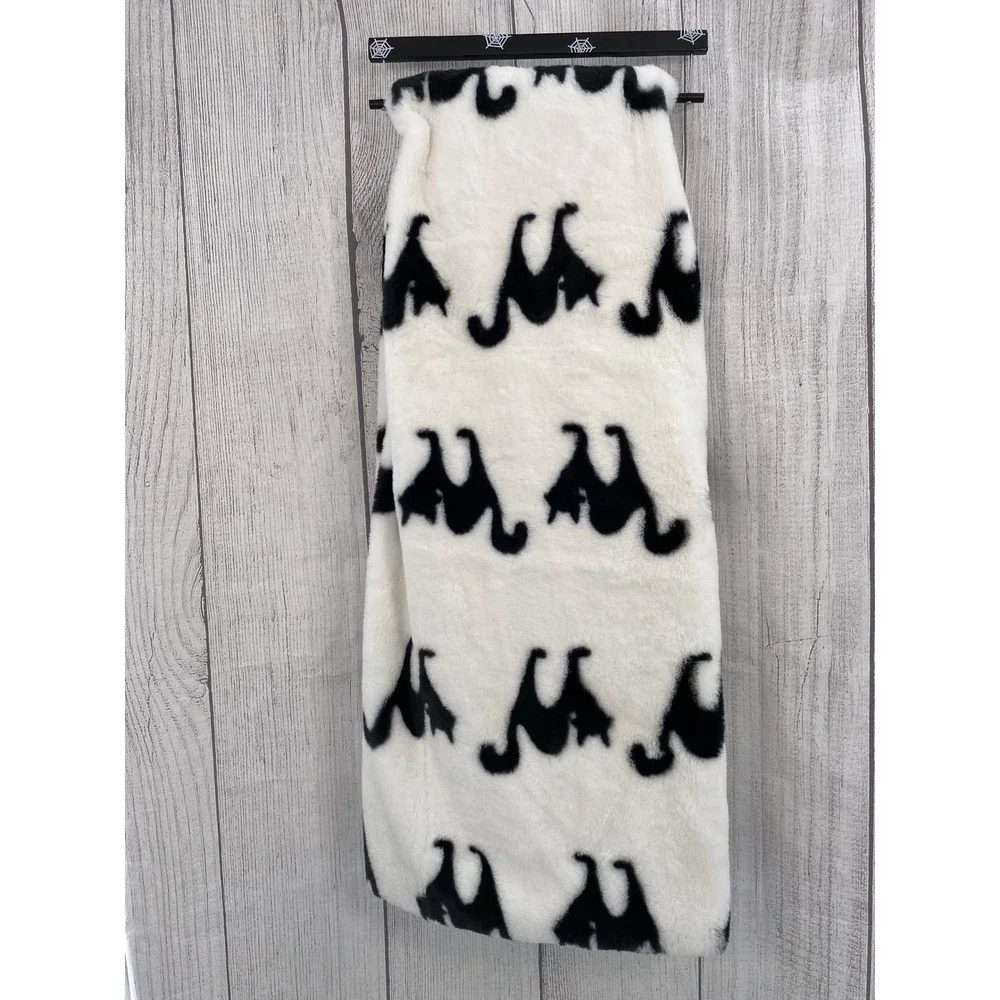 Storehouse Throw Blanket 50x70 White Black Cat Halloween Spooky Faux Fur Plush